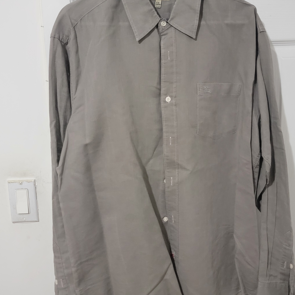 Burberry Gray Button-Up Shirt